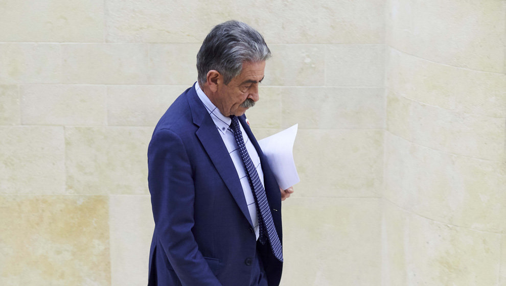 El presidente de Cantabria y secretario general del PRC, Miguel Angel Revilla, en el Parlamento