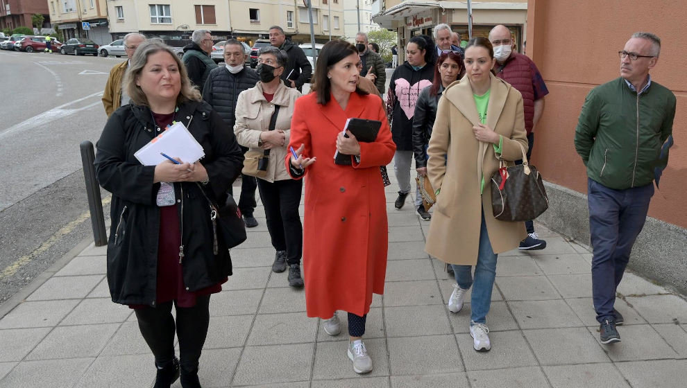 La alcaldesa de Santander, Gema Igual, visita la zona de La Encina-Fernando de los Ríos