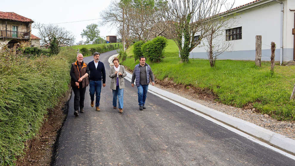 Comillas mejora la accesibilidad y seguridad en el vial del lavadero de Rioturbio