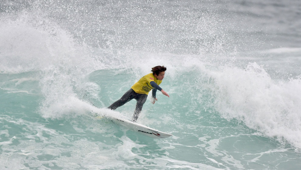 Hans Odriozola en el Rip Curl Gromsearch