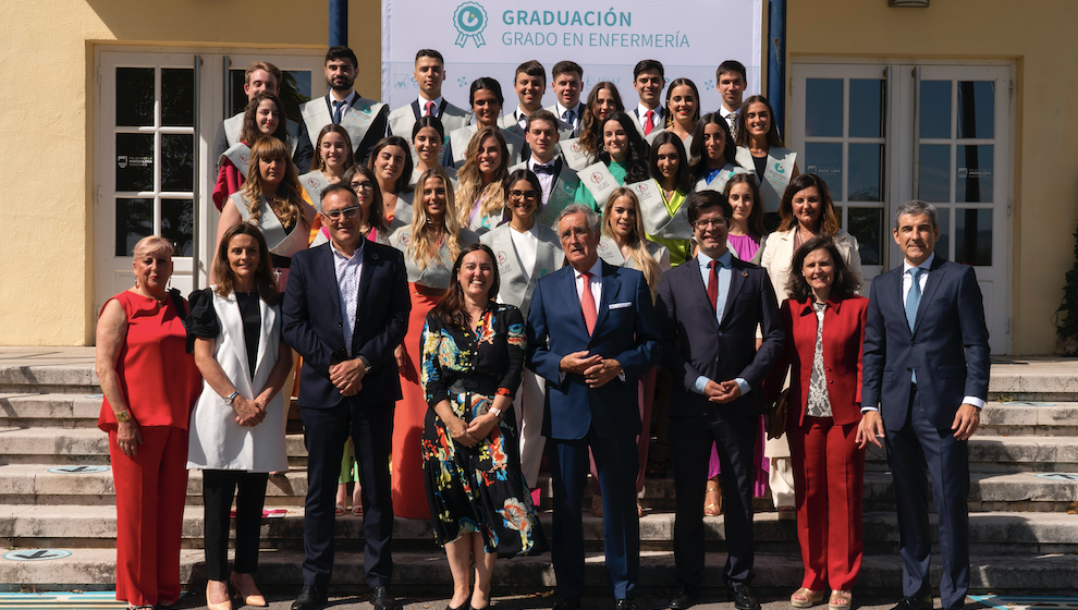 Imagen de los alumnos graduados