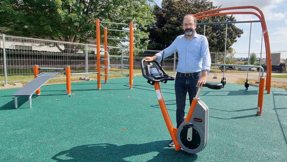 Urraca Casal en un gimnasio al aire libre | Foto: Ayuntamiento