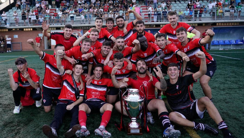 El Velarde CF, campeón de la Copa Vicente Pérez Soberón