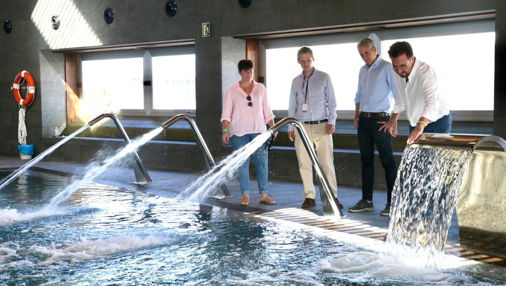 Piscina de Colindres