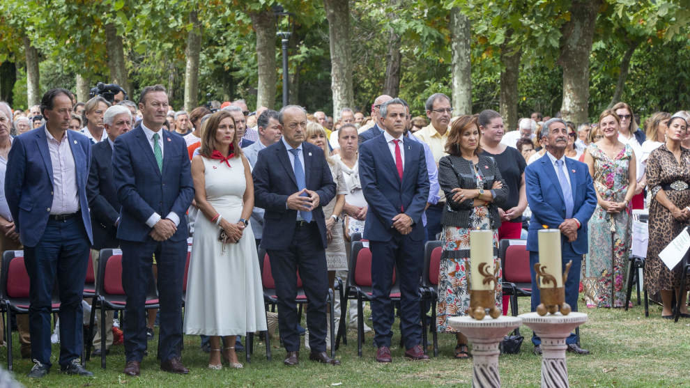 Los miembros del Gobierno en la festividad de La Virgen Bien Aparecida