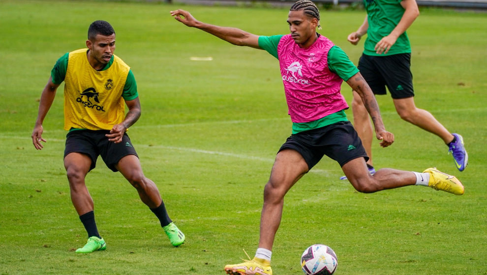 Jordi Mboula en un entrenamiento