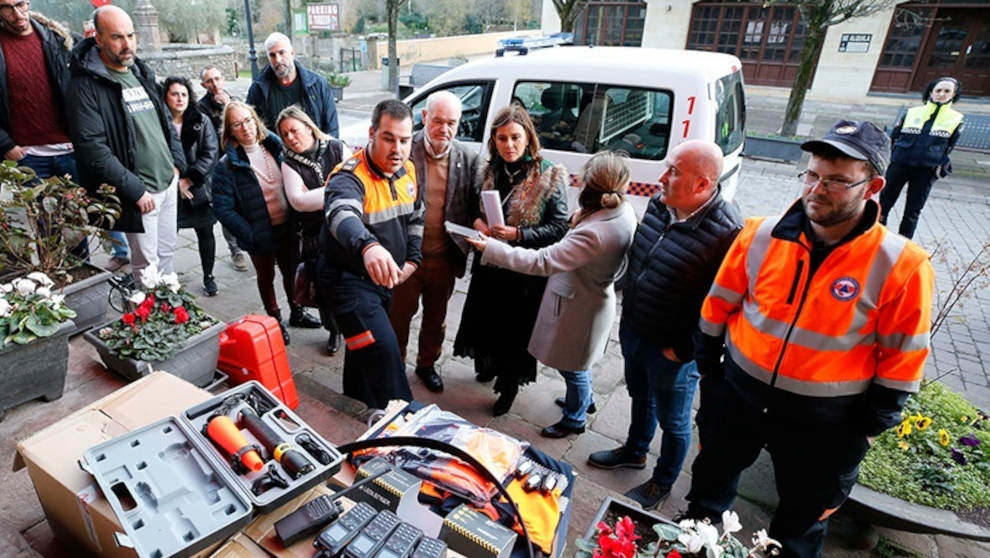 Visita a Protección Civil de Cartes