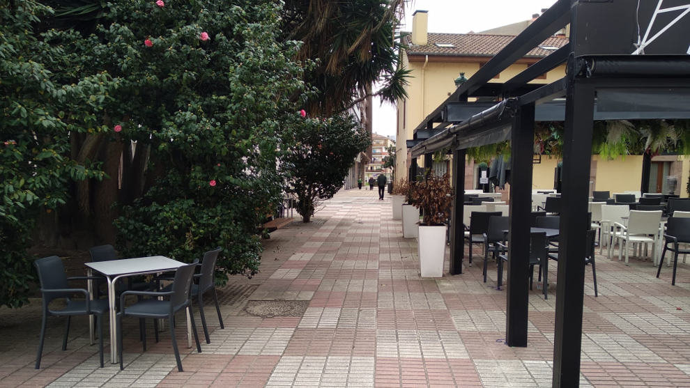 Terraza de un bar en la calle