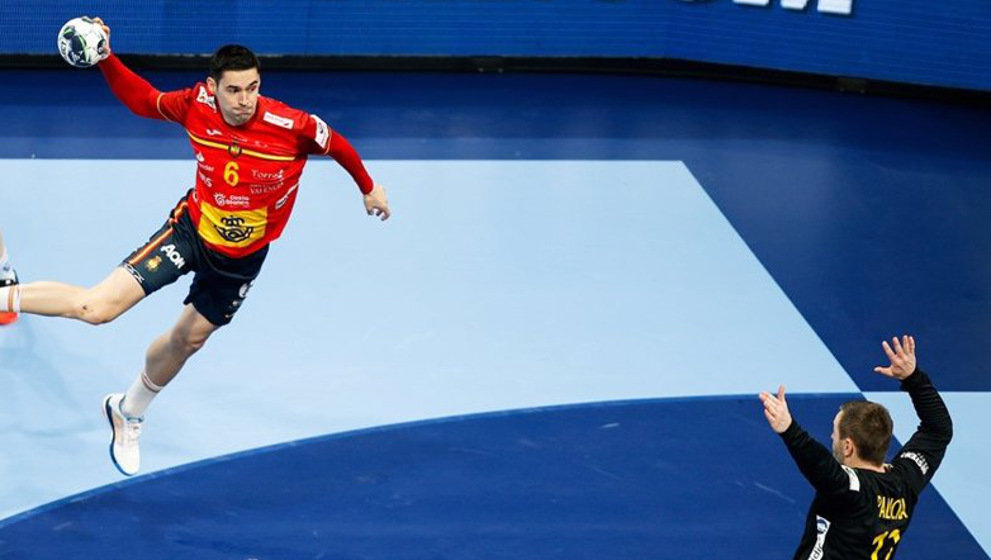 El jugador de la Selección Española de Balonmano, Ángel Fernández