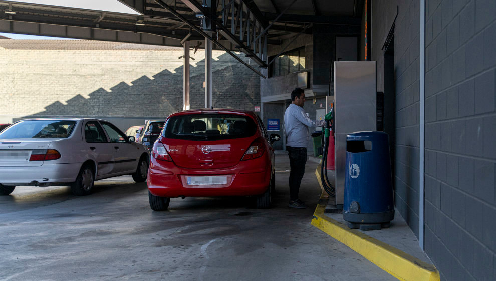 Santander quiere solicitar un informe jurídico sobre la situación actual de la jurisprudencia en cuanto a la instalación de gasolineras en suelo productivo