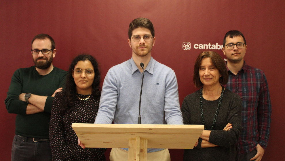 Rueda de prensa de Cantabristas para presentar a Manuel Núñez como candidato a las elecciones municipales de Santander