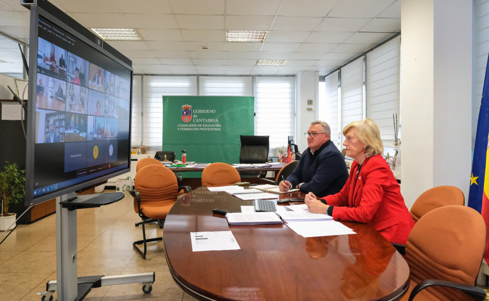 La consejera de Educación y Formación Profesional, Marina Lombó, participa, de forma telemática, en la Conferencia Sectorial de Educación