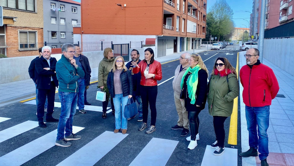 Abre al tráfico este lunes la calle Miguel de Unamuno tras las obras de ensanche y acondicionamiento