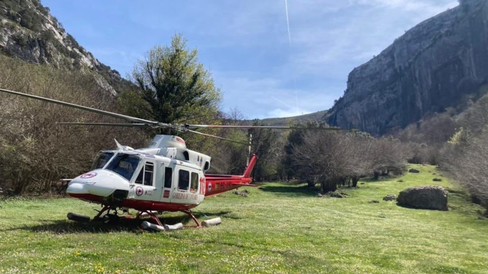 Helicóptero del Gobierno de Cantabria