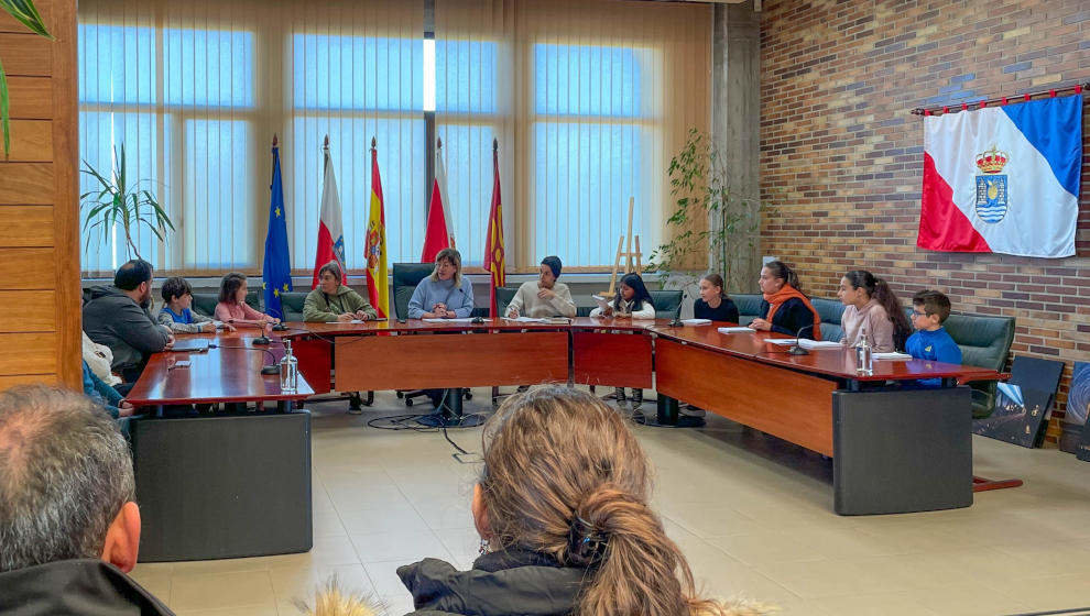 Integrantes del Consejo de la Infancia de Polanco durante la celebración del último pleno