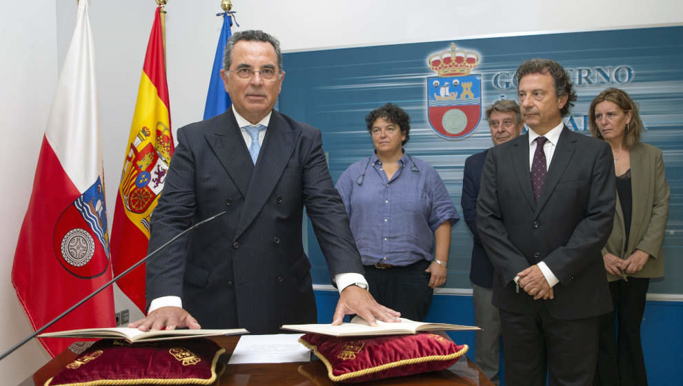 Toma de posesión del director general de Pesca y Alimentación, Paulino San Emeterio