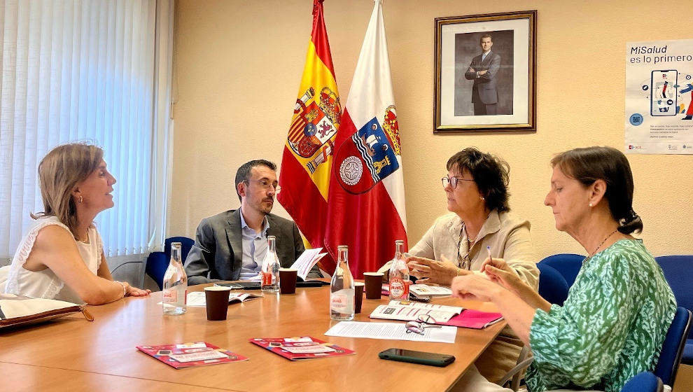 Presentación del programa de prevención de adicciones en el ámbito escolar