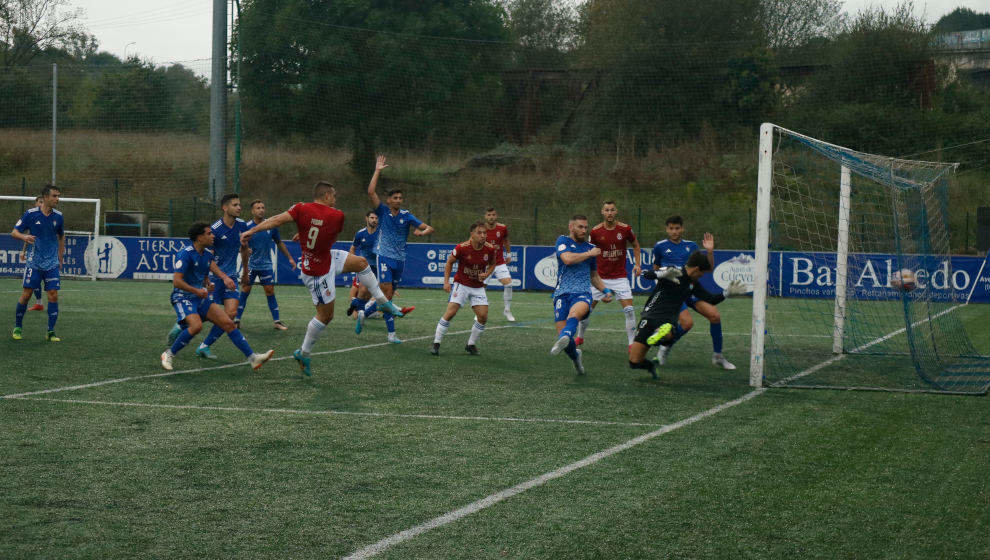 El gol de Carlos Tobar | Foto: Noe Montes