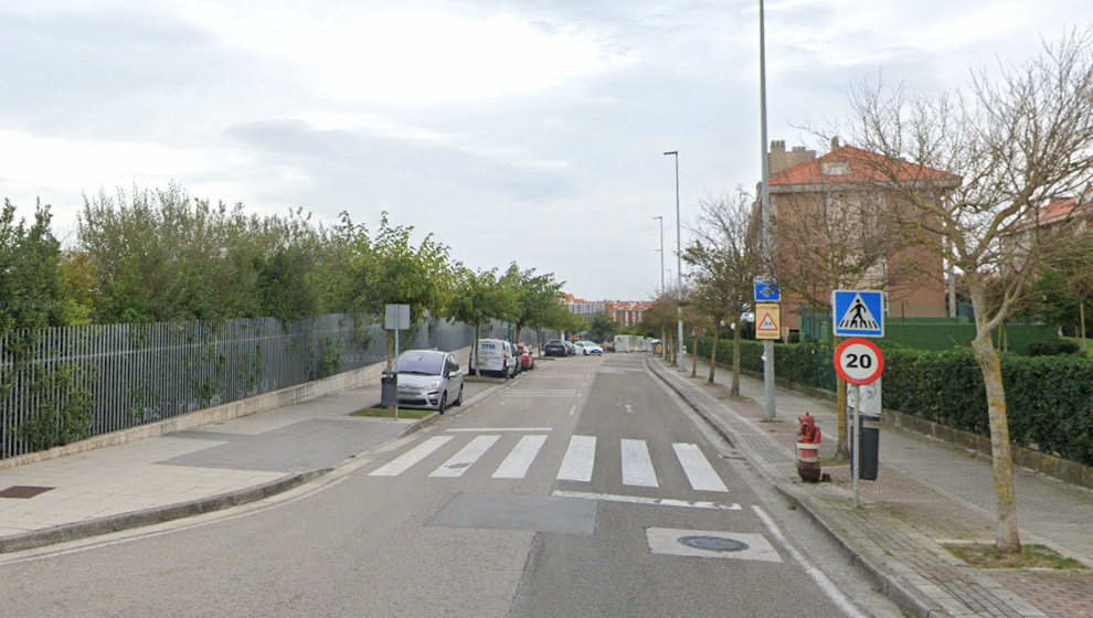 Un paso de cebra en la calle Pereda