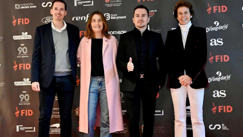 El expiloto Jorge Lorenzo participa en el II Foro Internacional del Deporte en Santander