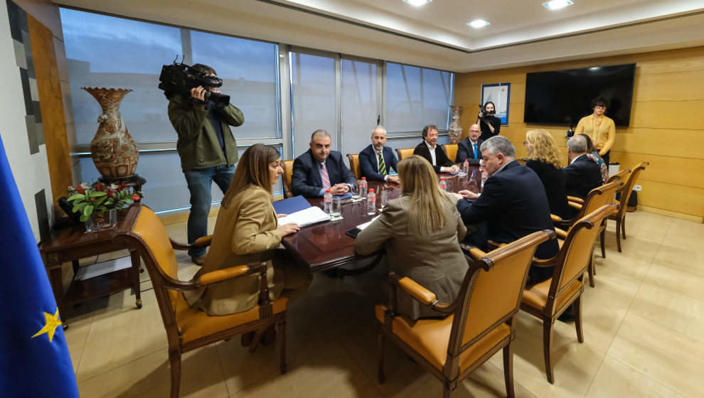 8:45 horas. Gobierno de Cantabria. La presidenta de Cantabria, María José Sáenz de Buruaga, preside la reunión extraordinaria del Consejo de Gobierno. 10 de noviembre de 2023 © Raúl Lucio