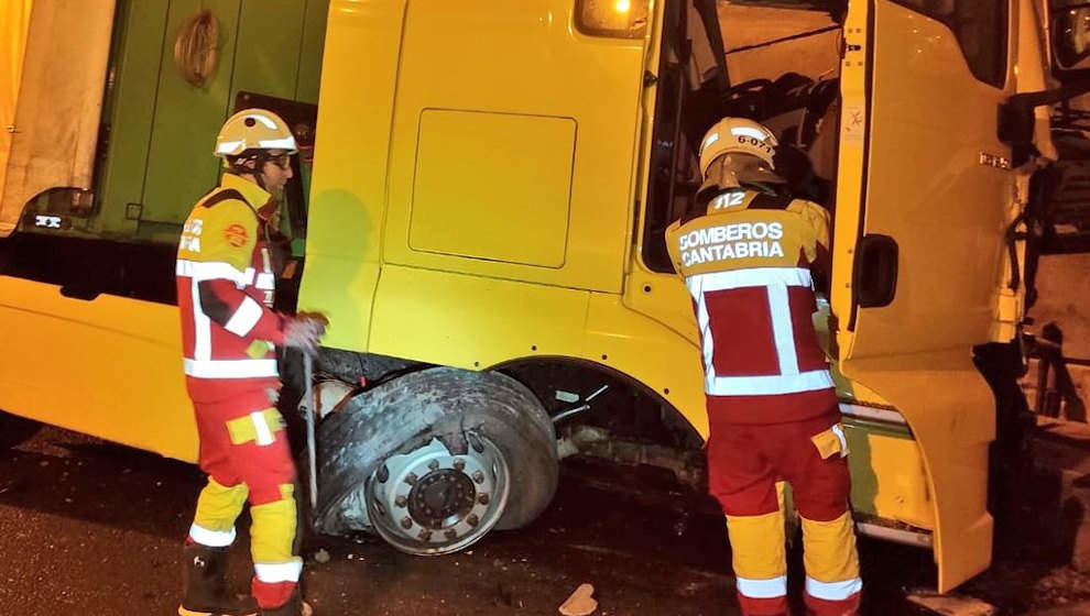 Imagen del 112 del camión accidentado en Gedo