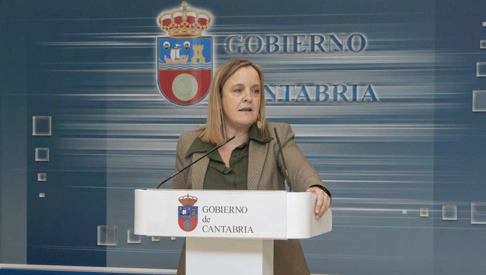 La consejera de Presidencia, Justicia, Seguridad y Simplificación Administrativa, Isabel Urrutia, presenta los Fondos de Cooperación Local