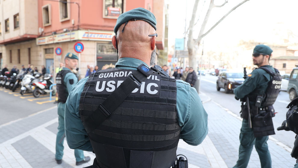 Agentes de la Guardia Civil