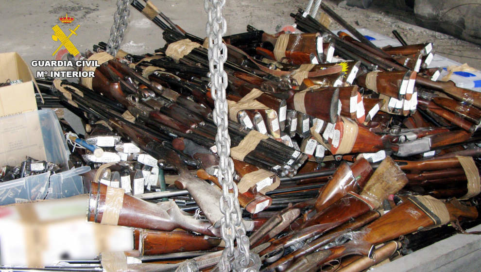 La Guardia Civil destruye de cerca de 600 armas