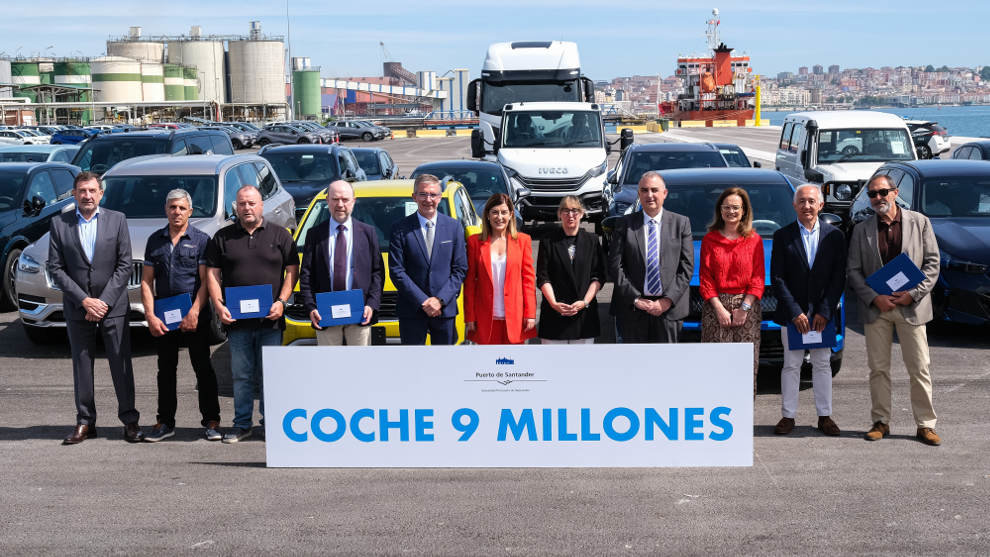 Acto de celebración del coche 9 millones en el Puerto de Santander
