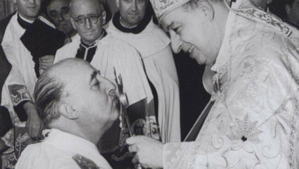 Franco y el obispo