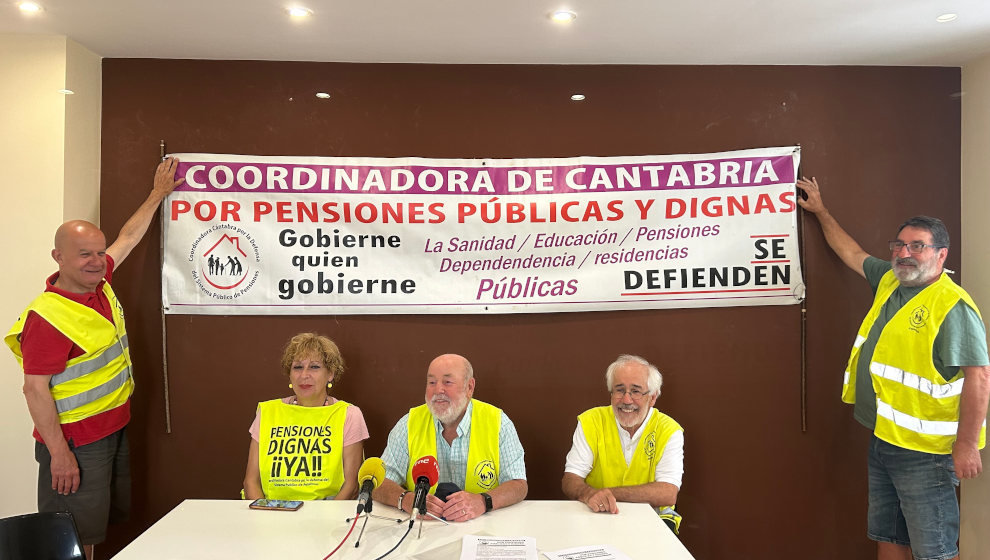 Rueda de prensa de la Coordinadora de Cantabria por las Pensiones Públicas y Dignas