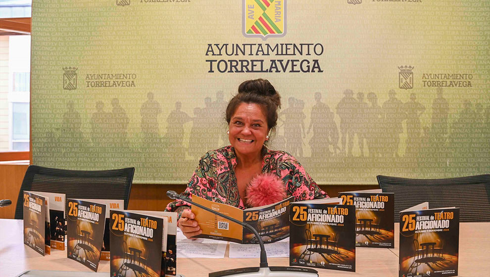 Concejala de Cultura, Esther Vélez - AYUNTANIENTO