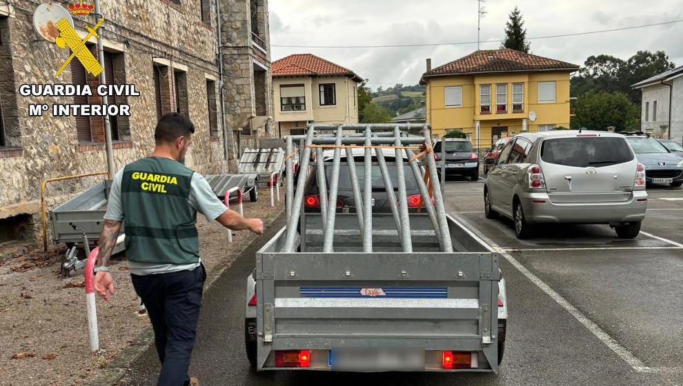 La Guardia Civil con las portillas metálicas