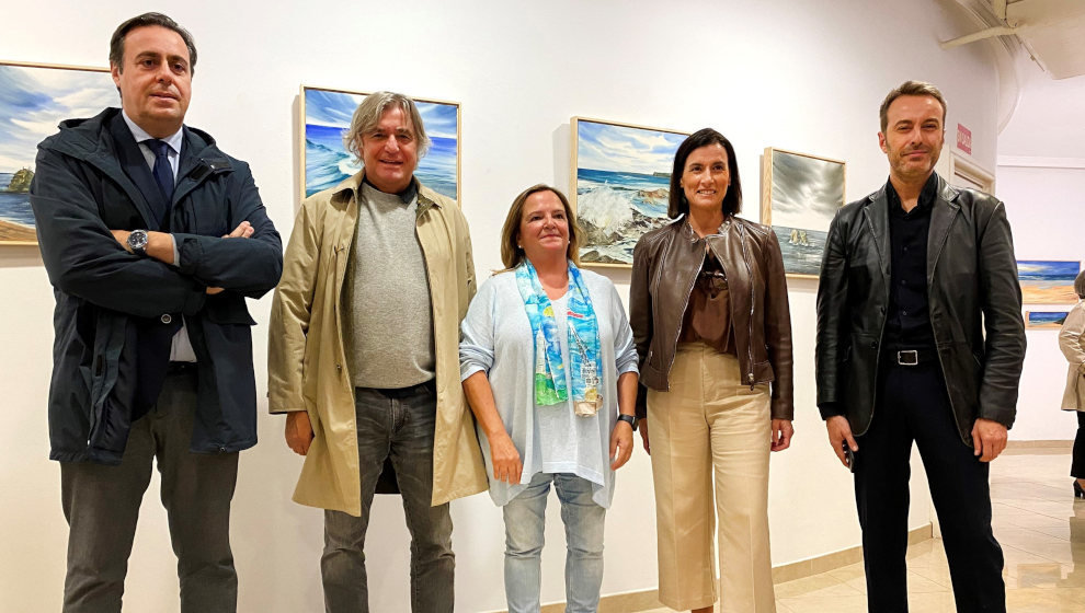 El Gran Casino de El Sardinero inaugura la exposición 'Agua y barro' de la artista Mamen Restegui