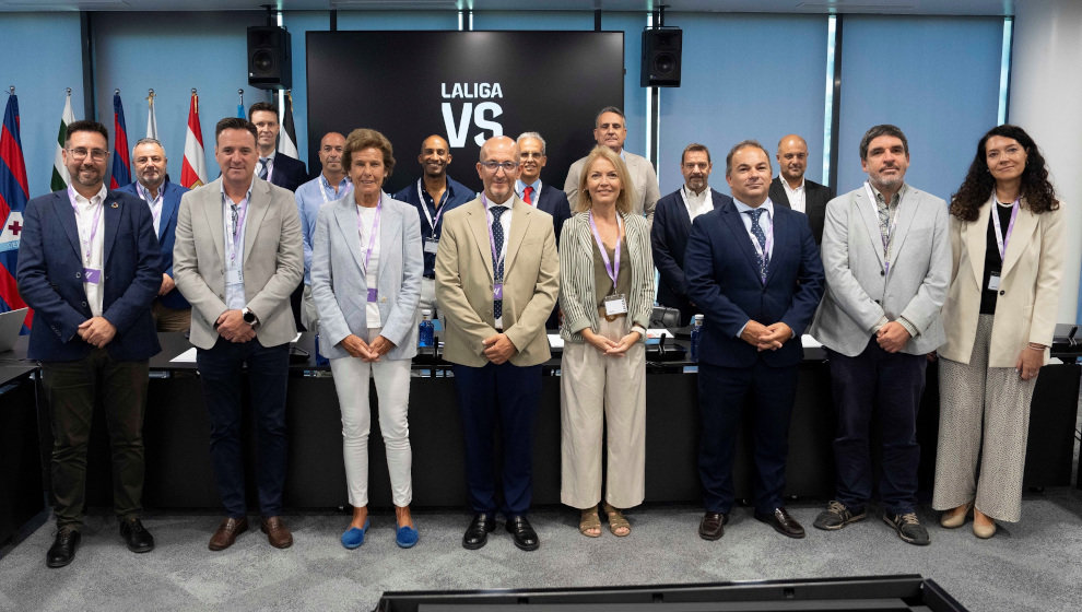 La concejala de Deporte, Beatriz Pellón, en la reunión con la FEMP y LaLiga