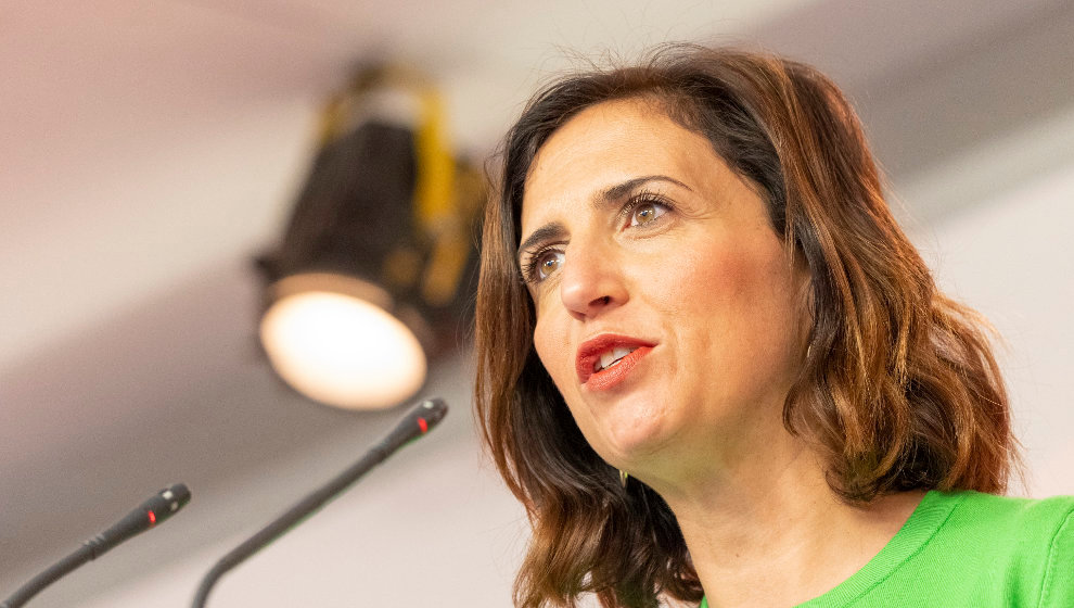  La portavoz del PSOE, Esther Peña, en una rueda de prensa en la sede nacional del partido en la calle Ferraz.