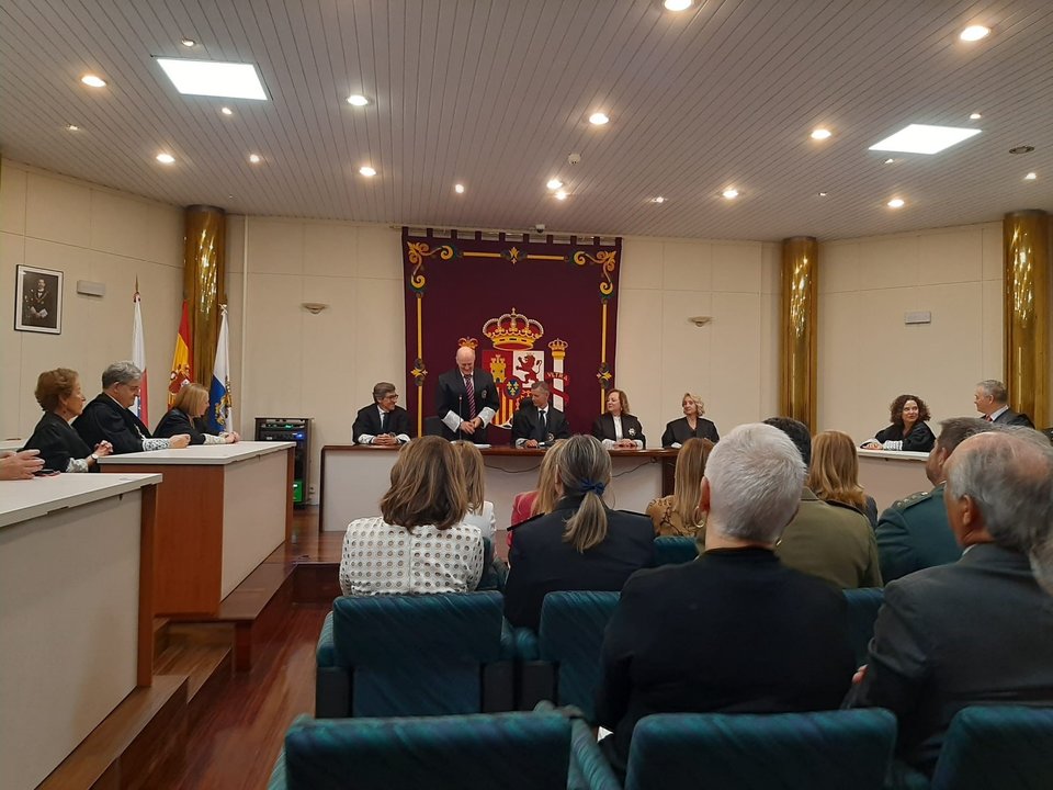 El fiscal superior en funciones de Cantabria, Ángel González, interviene en el acto de apertura de los tribunales