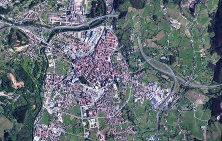 Vista de satélite de Torrelavega