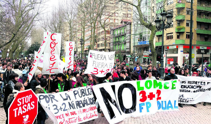 Se desarrollarán manifestaciones en las principales ciudades españolas &#34;para que la educación pública no se venda al IBEX35&#34;
