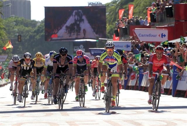 La Vuelta se desarrollará entre el 20 de agosto y el 11 de septiembre, constará de 21 etapas, y recorre una distancia de 3.277,3 kilómetros