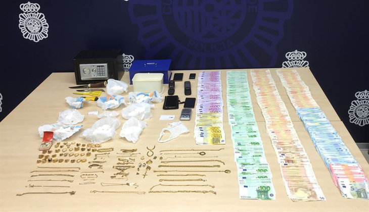 La Policía Nacional ha detenido a cinco sospechosos de tráfico de drogas