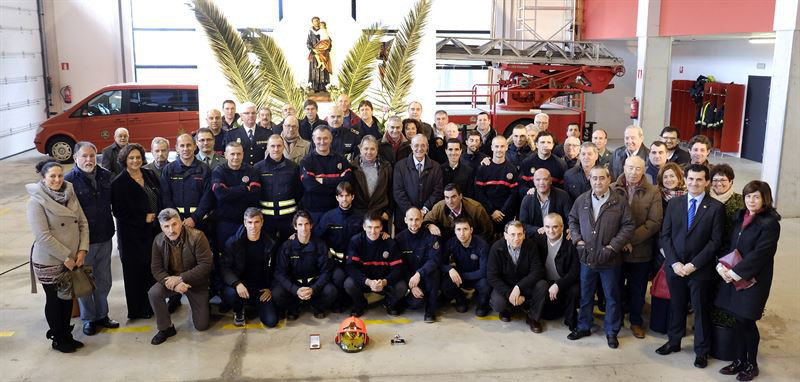 Santander ha rendido homenaje a su cuerpo de bomberos