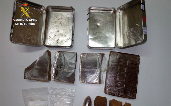La Guardia Civil ha intervenido ocho tabletas de diferentes drogas