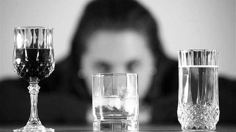 Hasta el 37 por ciento de la población laboral en España dice no consumir alcohol en su día a día