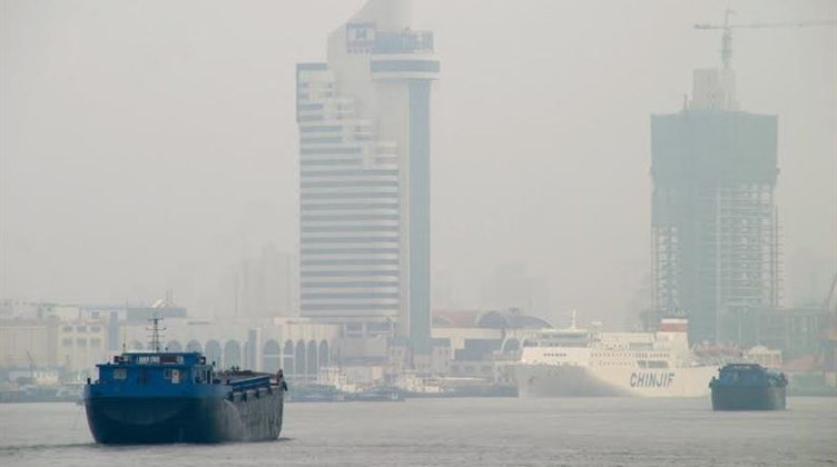 El contaminación del aire en las ciudades es uno de los mayores riesgos para la salud
