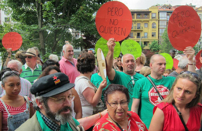 Protesta contra el derribo de la casa de Amparo Pérez