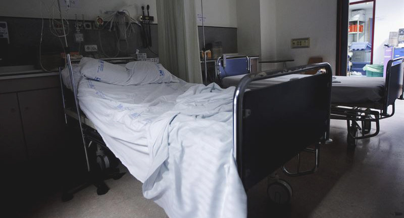 SATSE denuncia que este verano las camas cerradas en los hospitales ha aumentado