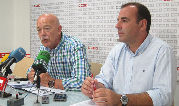 Los responsables de CC.OO. del Gobierno, Javier González, y del sector forestal, Javier Sabater
