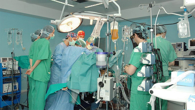 Valdecilla ha sido el primer hospital en realizar un trasplante simultáneo de cuatro órganos